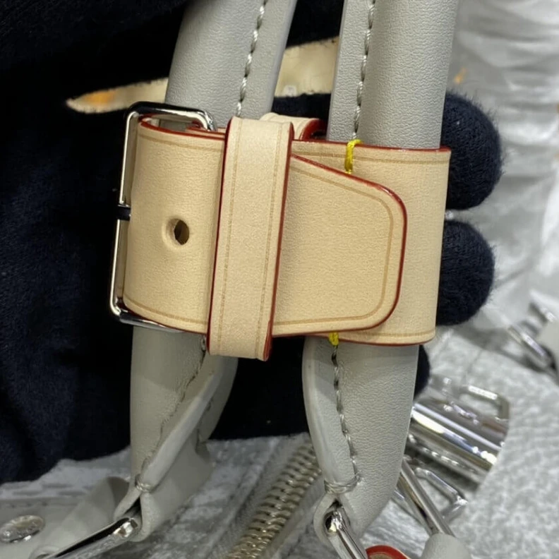 Lv belts replica Inside zi Louis Vuitton Damier Salt Canvas Keepall Bandoulière 50 Grey