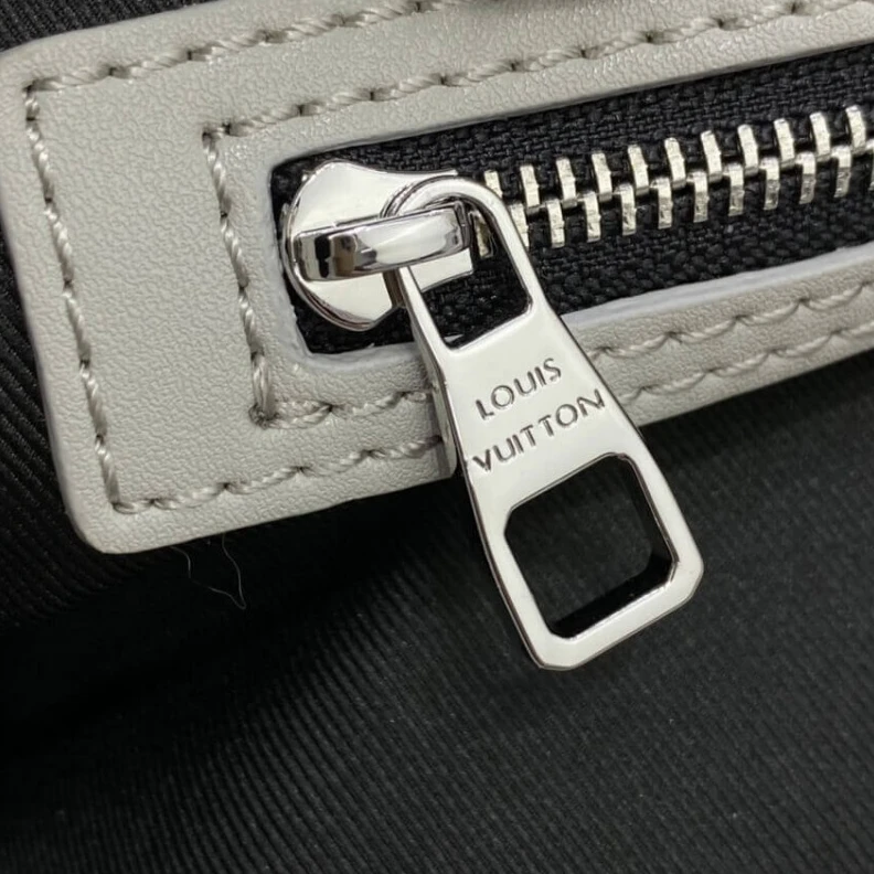Lv belts replica Inside zi Louis Vuitton Damier Salt Canvas Keepall Bandoulière 50 Grey