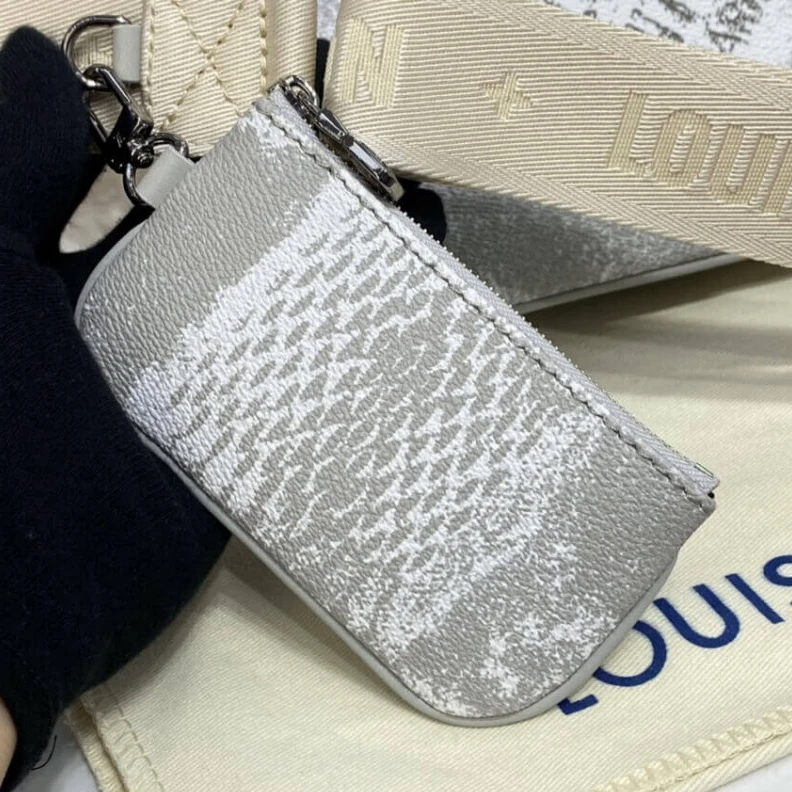 Mythick Silvercol Louis Vuitton Damier Salt Canvas Trio Messenger Grey