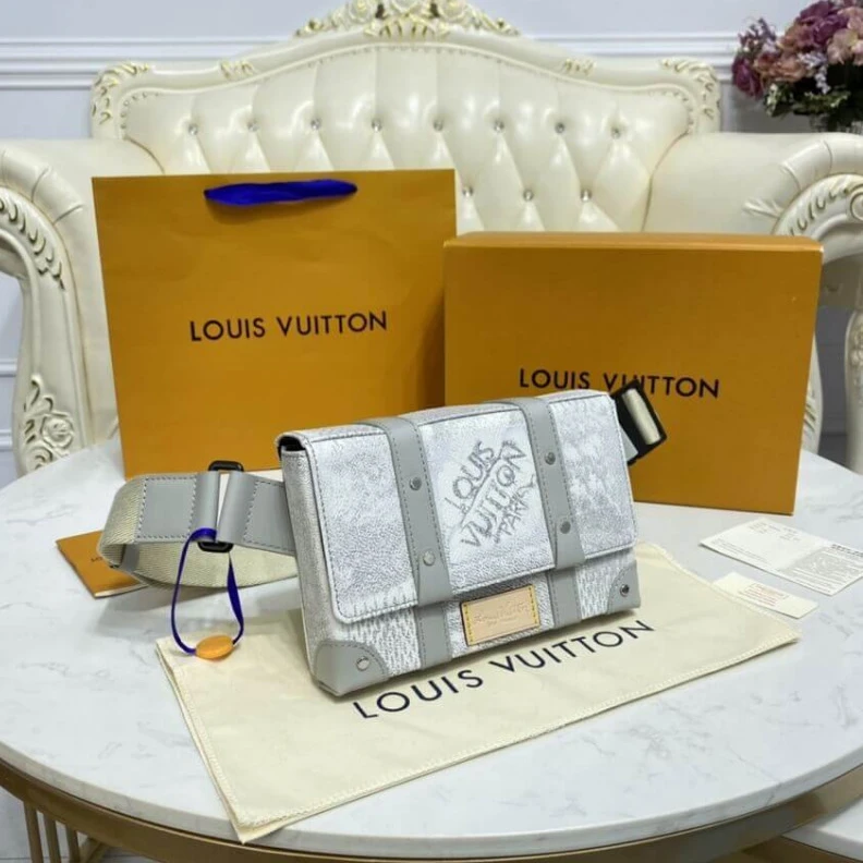 Louis vuitton locations Textile l Louis Vuitton Damier Salt Canvas Trunk Slingbag White