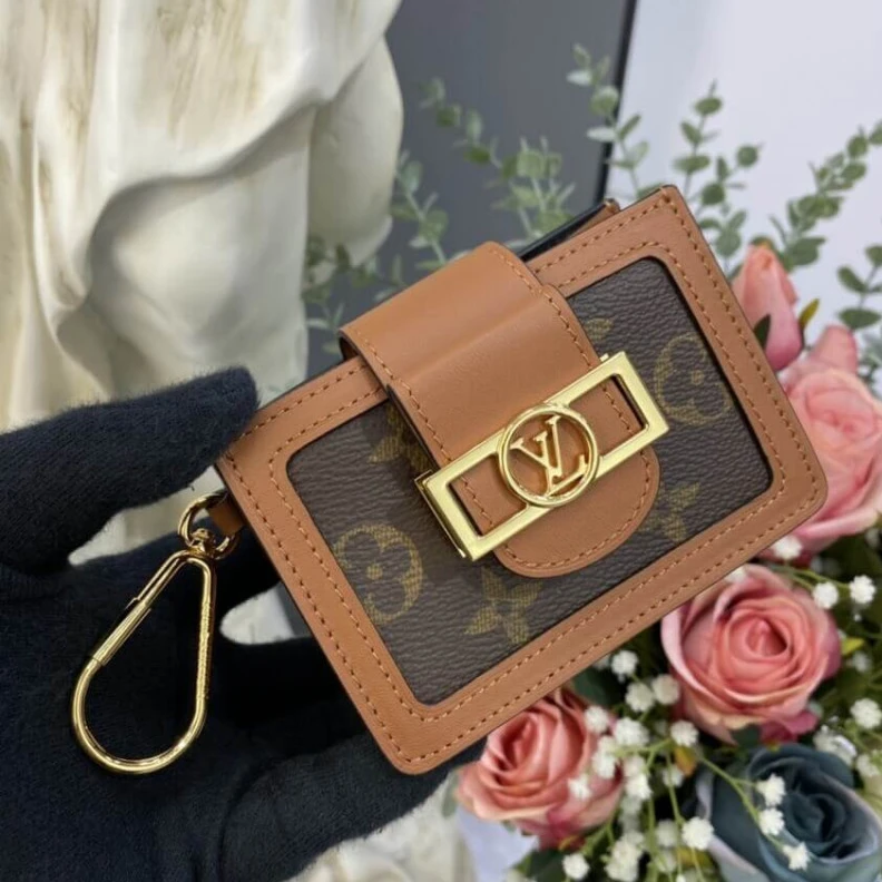 Replica bags Flat pock Louis Vuitton Dauphine Multicartes