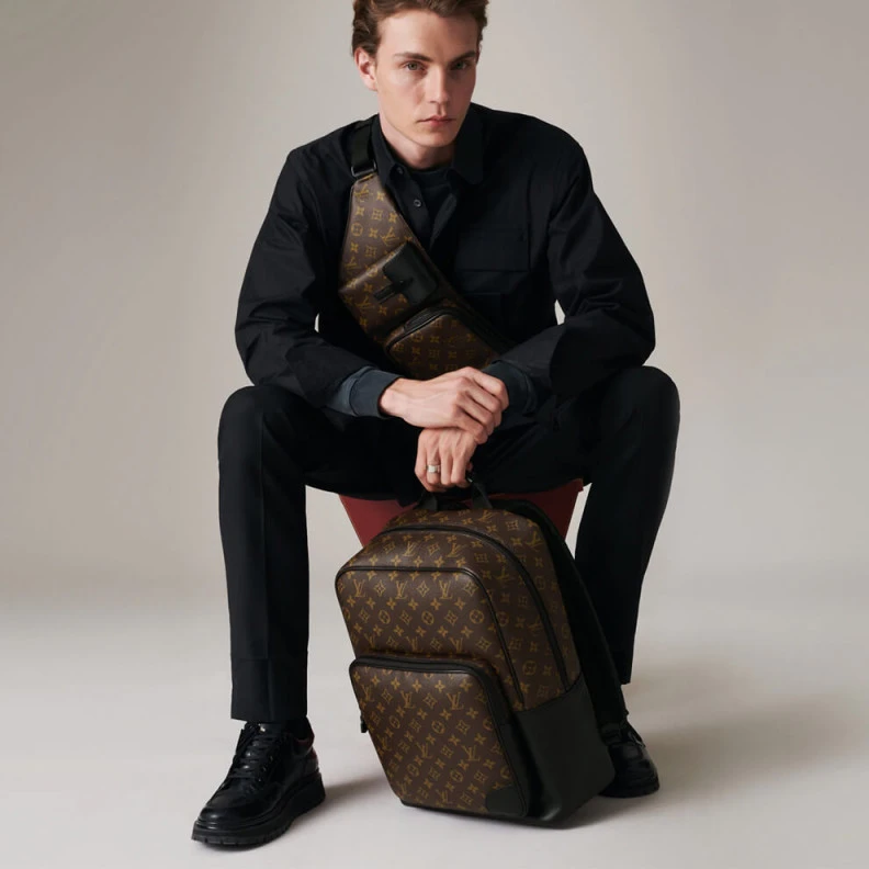 Replica bags Inside fl Louis Vuitton Dean Backpack