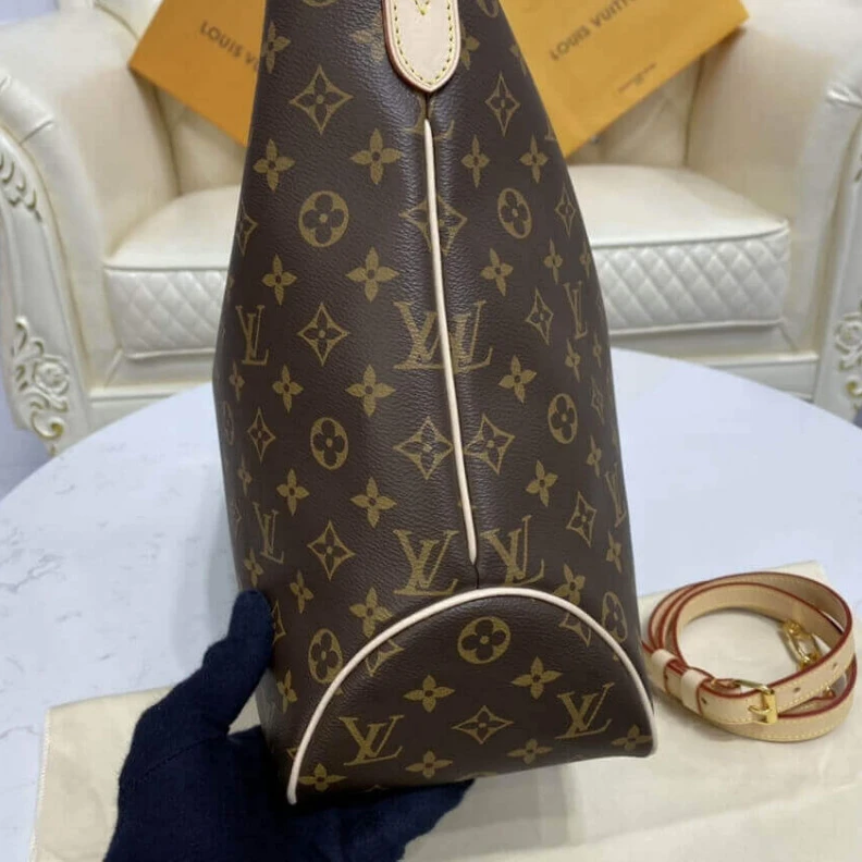 Louis vuitton locations Golden br Louis Vuitton Delightful MM (Old Type) Shoulder Bag