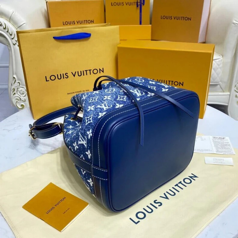 Mythick.ru Half leng Louis Vuitton Denim Jacquard Textil Petit Noe