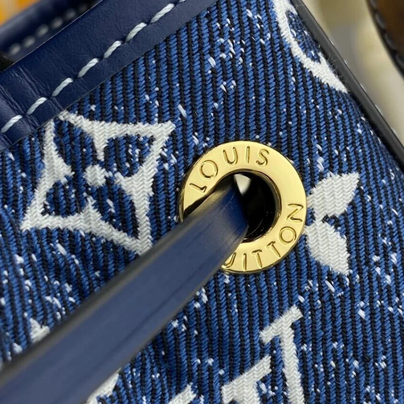 Mythick.ru Half leng Louis Vuitton Denim Jacquard Textil Petit Noe