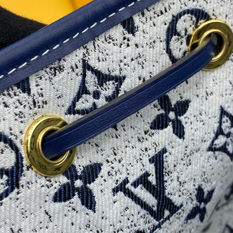 Mythick.ru Half leng Louis Vuitton Denim Jacquard Textil Petit Noe