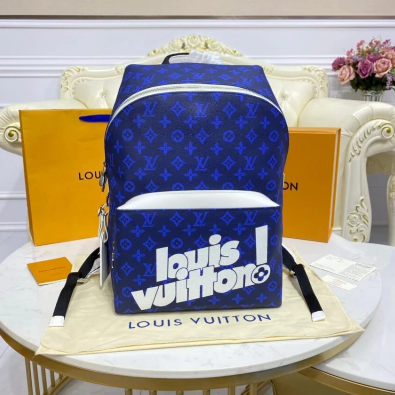 Mythick.ru Inside iP Louis Vuitton Discovery Backpack Blue