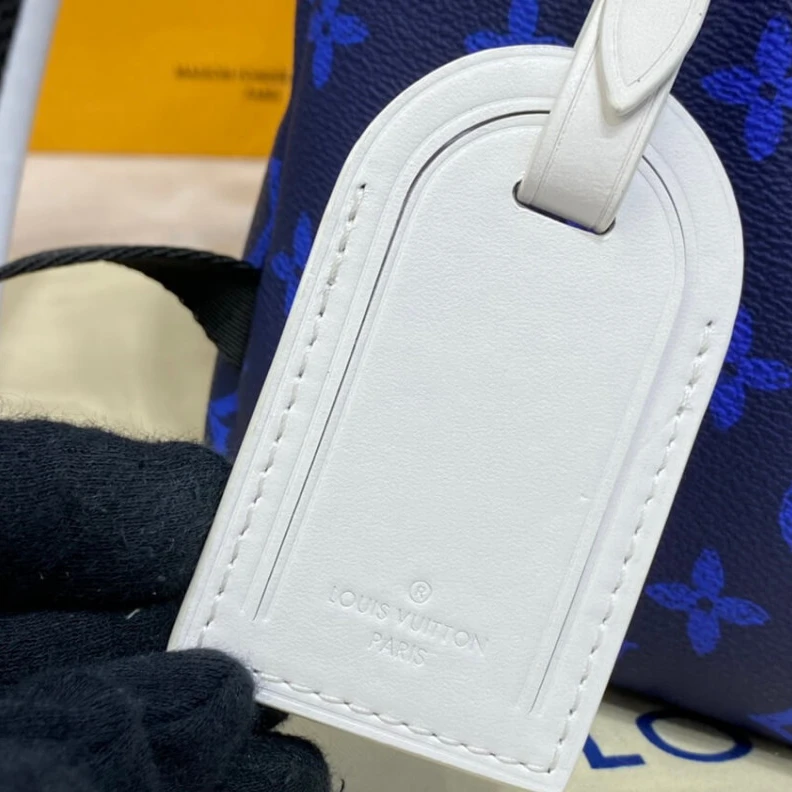 Mythick.ru Inside iP Louis Vuitton Discovery Backpack Blue