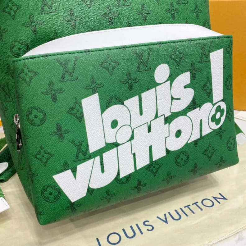 Mythick.ru Blue vint Louis Vuitton Discovery Backpack Green