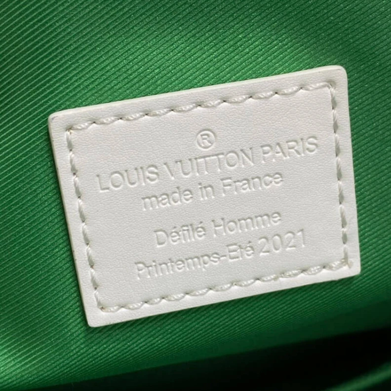 Mythick.ru Blue vint Louis Vuitton Discovery Backpack Green
