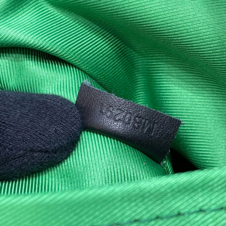 Mythick.ru Blue vint Louis Vuitton Discovery Backpack Green