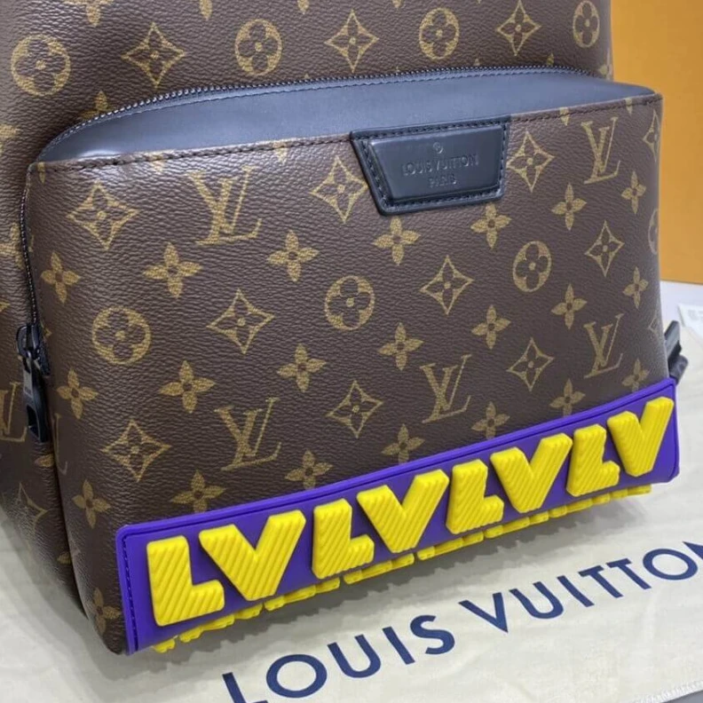 Mythick.ru For fall 2 Louis Vuitton Discovery Backpack