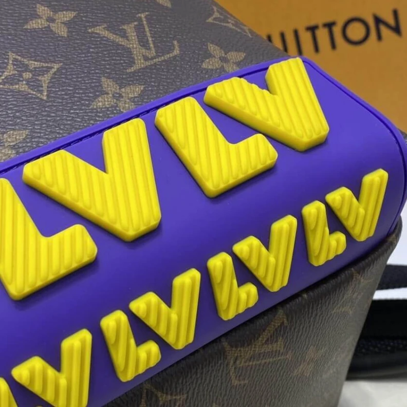 Mythick.ru For fall 2 Louis Vuitton Discovery Backpack
