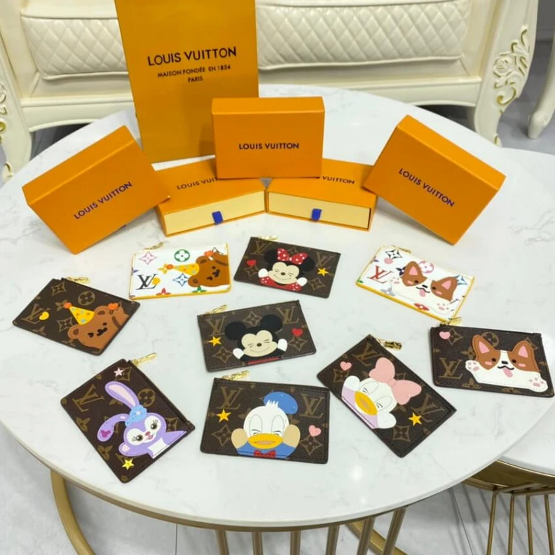 Lv belts replica Zipped co Louis Vuitton Donald Duck Coin & Card Holder