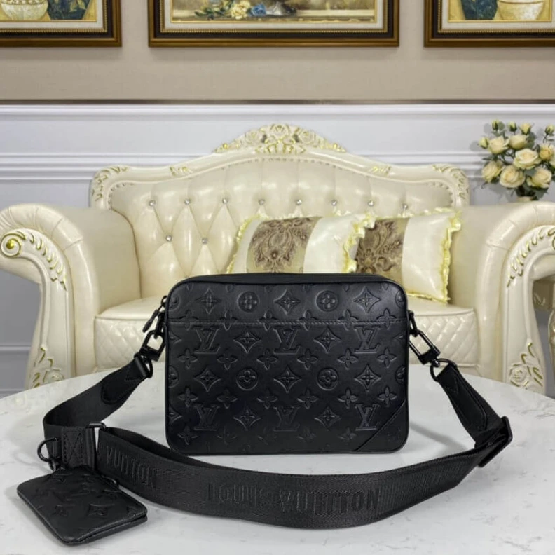 Replica bags lv 26 x 18.5 Louis Vuitton Duo Messenger Black