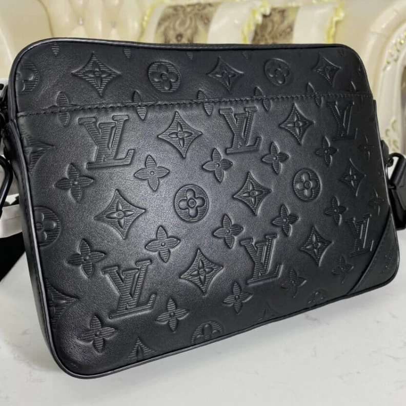 Replica bags lv 26 x 18.5 Louis Vuitton Duo Messenger Black