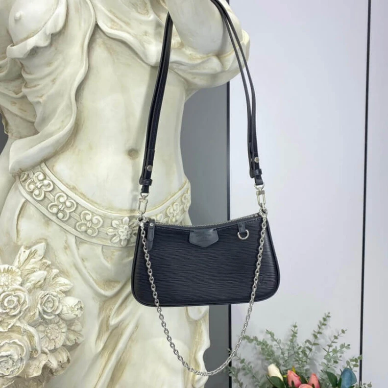 Replica bags Zip closu Louis Vuitton Easy Pouch On Strap Black