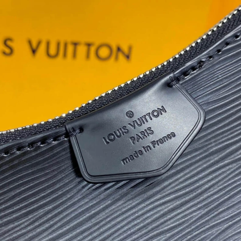 Replica bags Zip closu Louis Vuitton Easy Pouch On Strap Black
