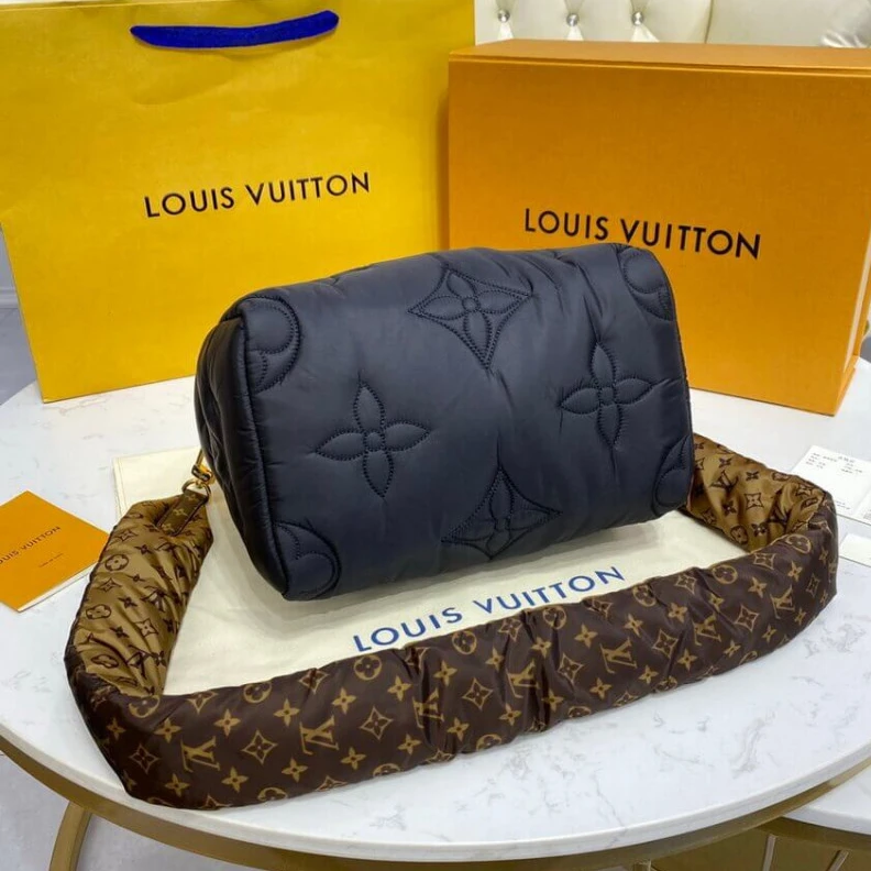 Mythick ru Louis Vuitton Econyl Speedy Bandouliere 25 Black
