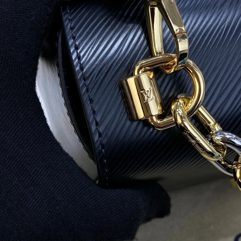 Replica bag 23 x 17 x Louis Vuitton Epi Grained Leather Twist MM