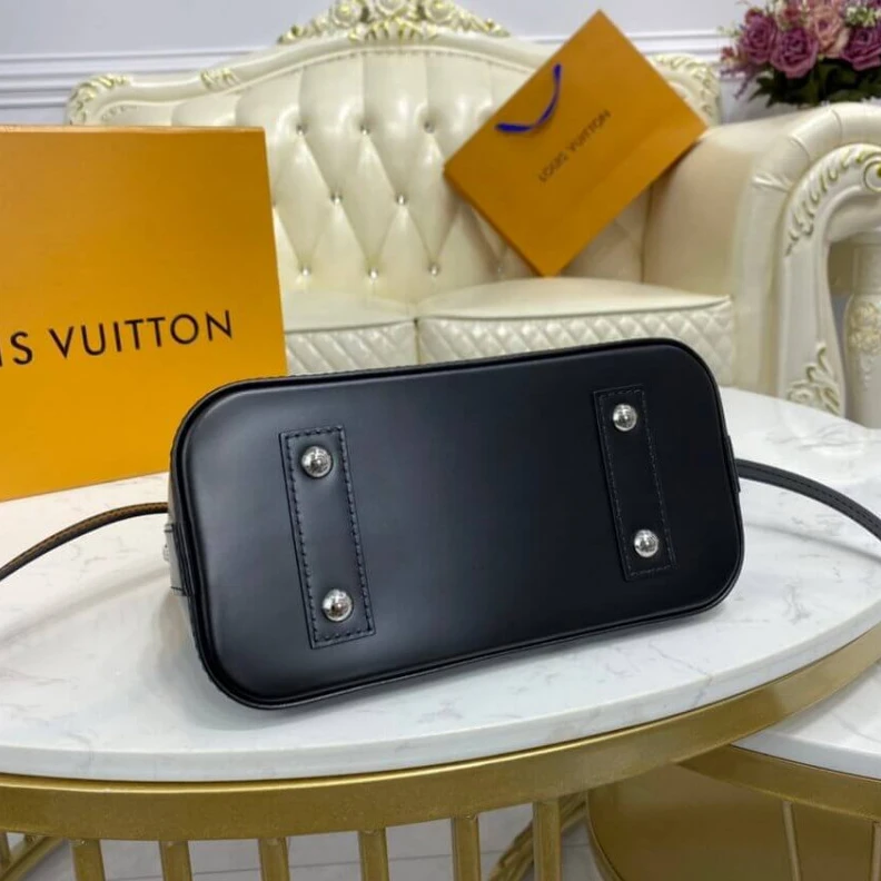 Louis vuitton locations Black Louis Vuitton Epi Leather Alma BB Black