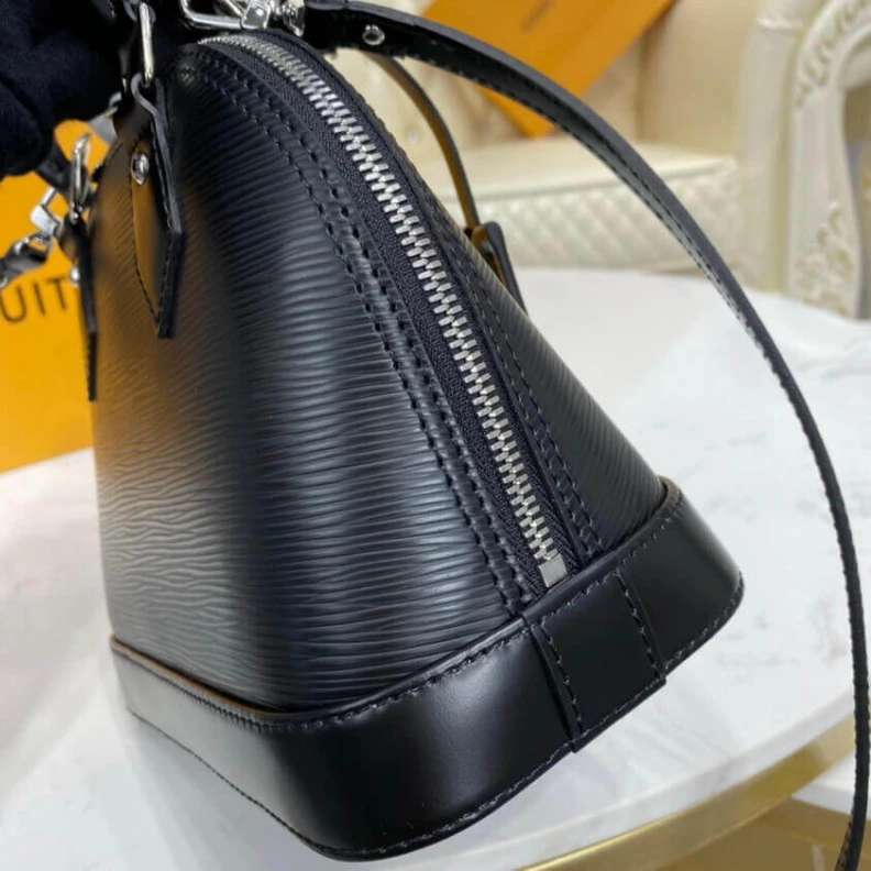 Louis vuitton locations Black Louis Vuitton Epi Leather Alma BB Black