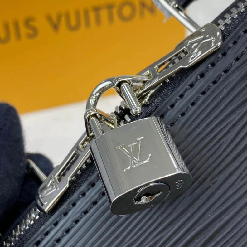 Louis vuitton locations Black Louis Vuitton Epi Leather Alma BB Black