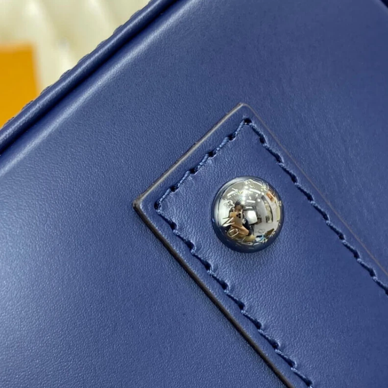 Top lv Smooth co Louis Vuitton Epi Leather Alma BB Blue