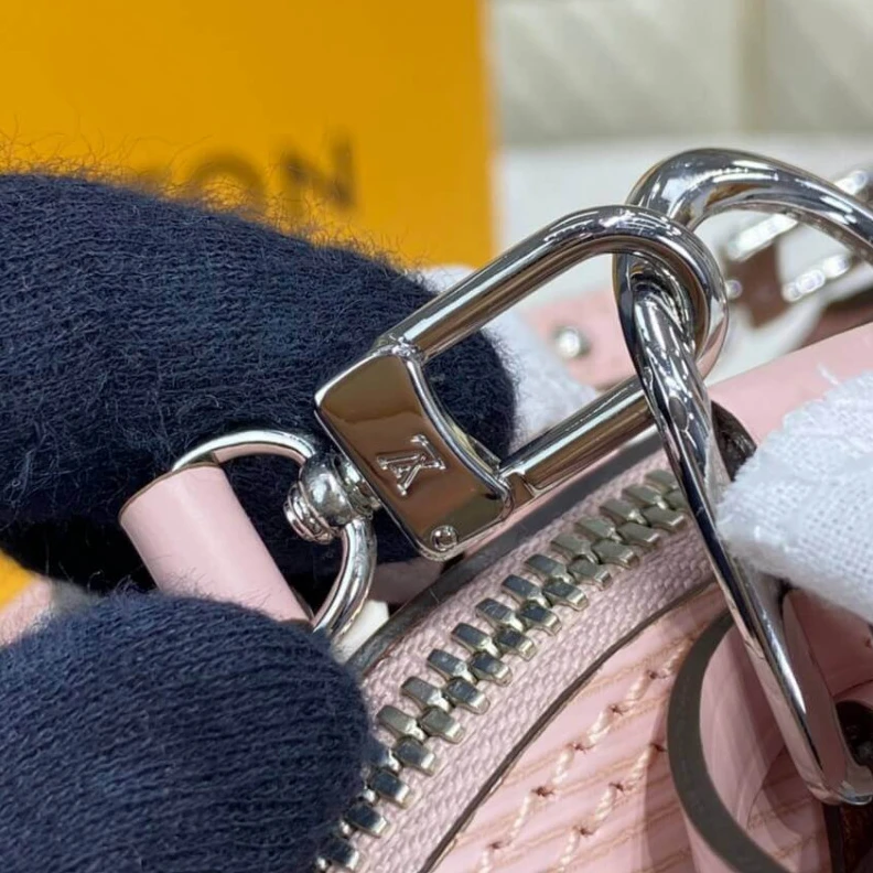 Louis vuitton locations Silvercol Louis Vuitton Epi Leather Alma BB Pink