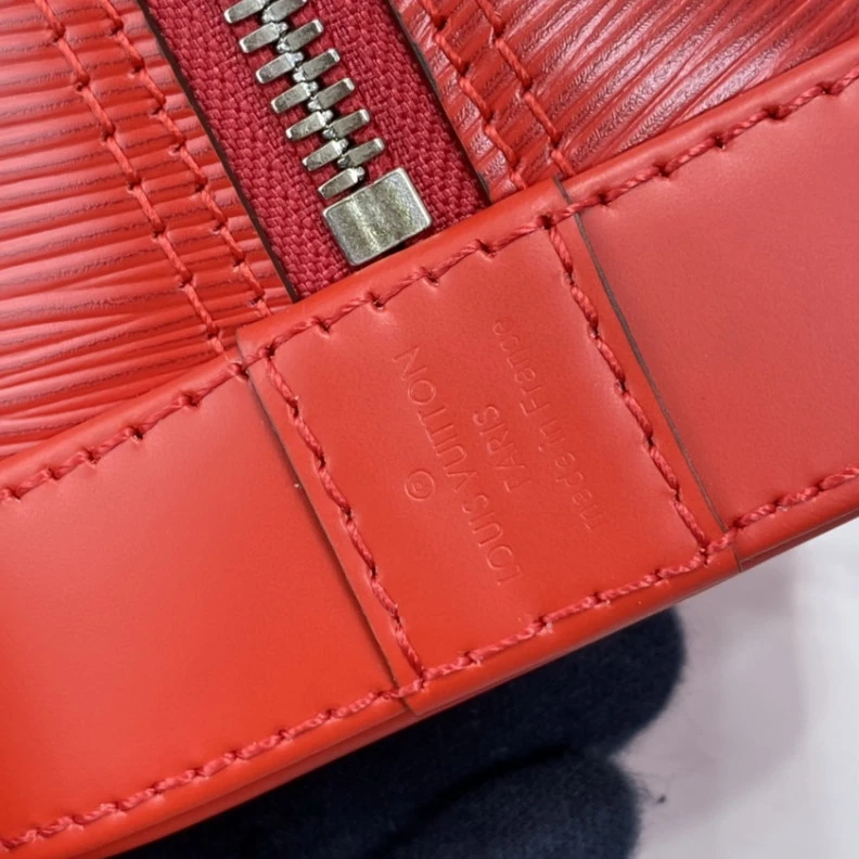 Replica bags Double zi LV Epi Leather Alma BB Red
