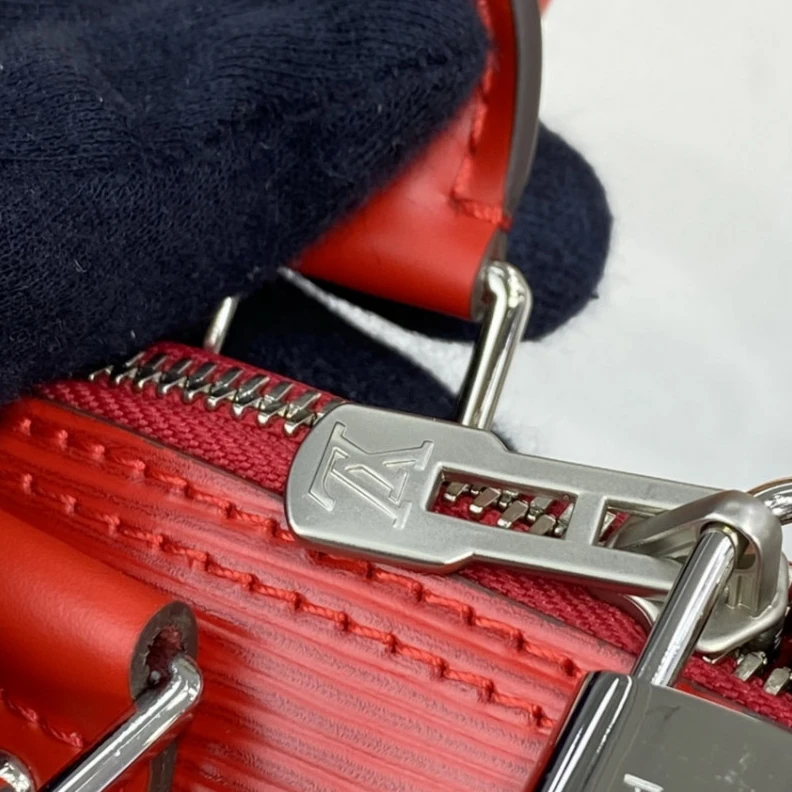 Replica bags Double zi LV Epi Leather Alma BB Red