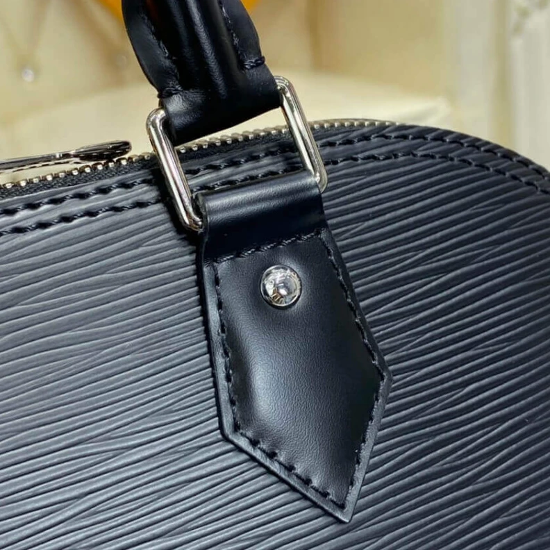 Top lv Microfibr Louis Vuitton Epi Leather Alma PM Black