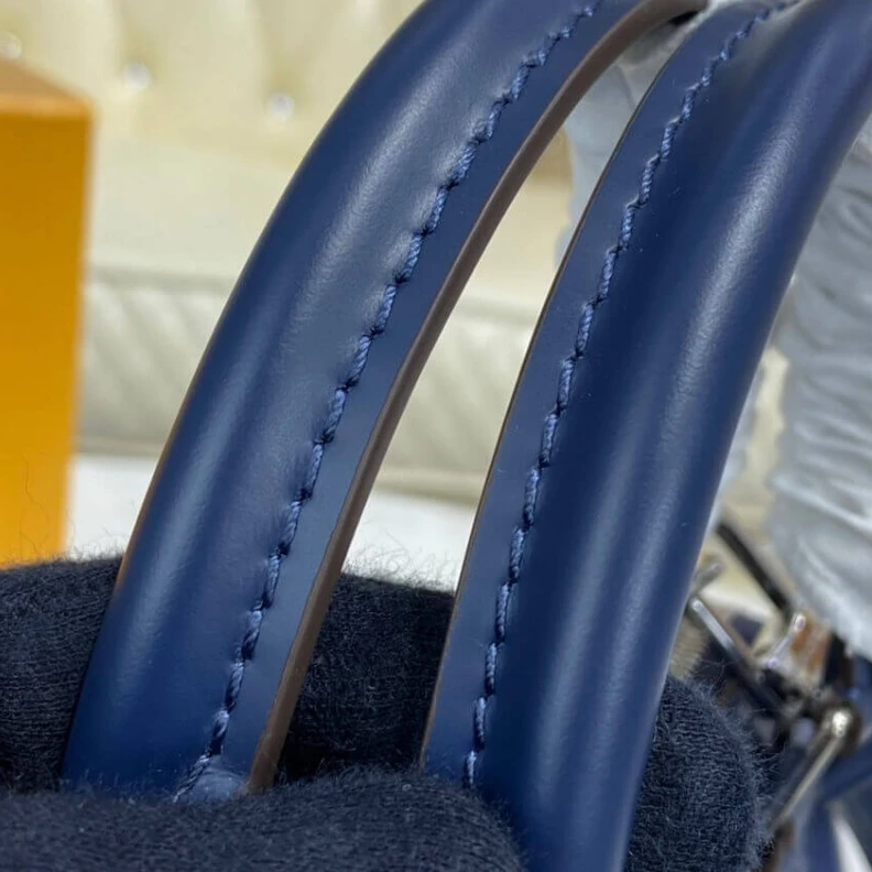 Replica bags lv Handle: S Louis Vuitton Epi Leather Alma PM Blue