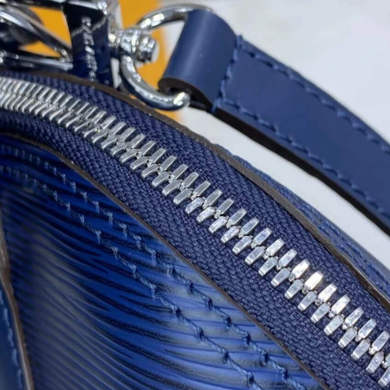 Replica bags lv Handle: S Louis Vuitton Epi Leather Alma PM Blue