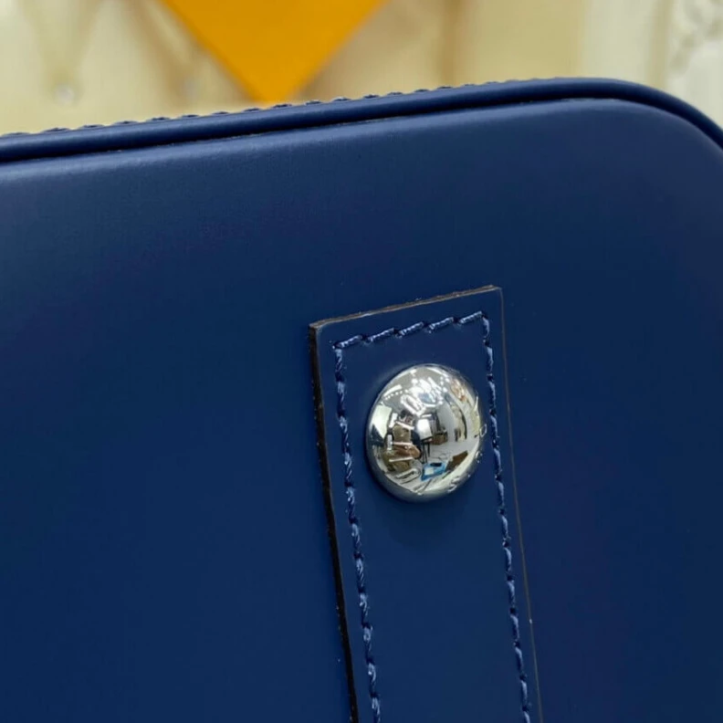 Replica bags lv Handle: S Louis Vuitton Epi Leather Alma PM Blue