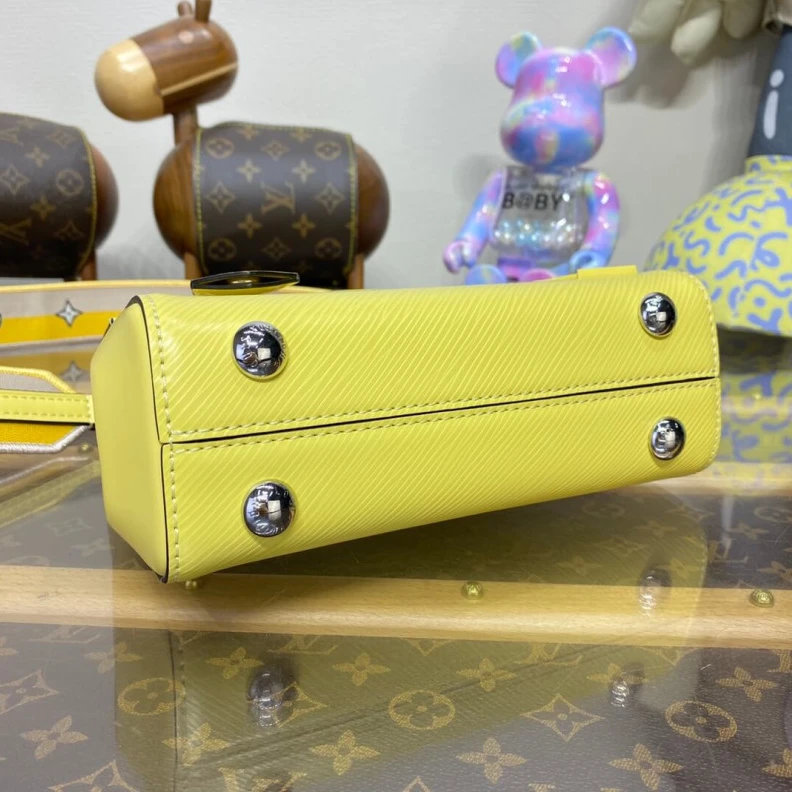Replica bags lv Front fla Louis Vuitton Epi Leather Cluny Mini Jaune Plume