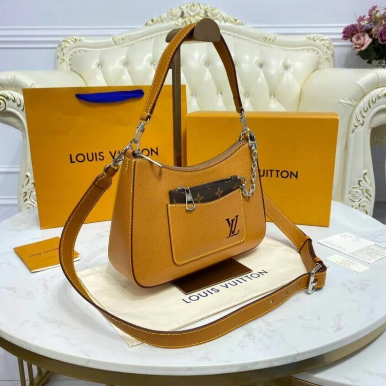 Mythick Front fla Louis Vuitton Epi Leather Marelle Gold Miel