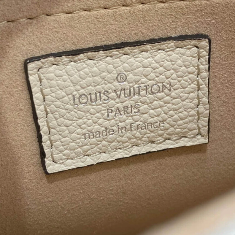 Lv belts replica Front fla Louis Vuitton Epi Leather Marelle Quartz