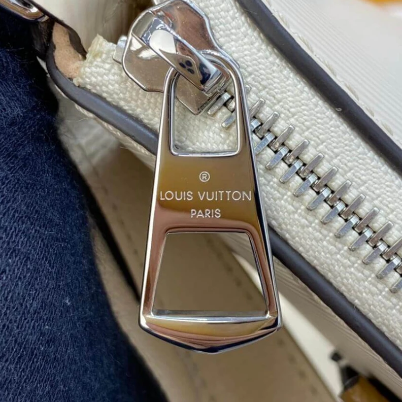 Lv belts replica Front fla Louis Vuitton Epi Leather Marelle Quartz