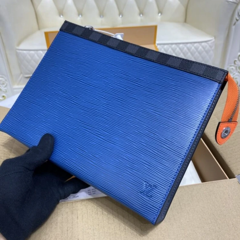 Top lv In Epi lea Louis Vuitton Epi Leather Pochette Voyage MM Blue