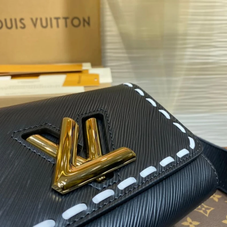 Mythick Smooth ca Louis Vuitton Epi Leather Twist PM Black