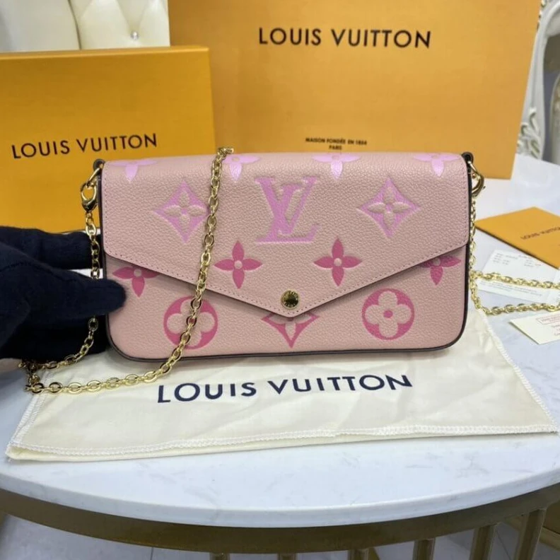 Mythick ru Inside fl Louis Vuitton Félicie Pochette Pink