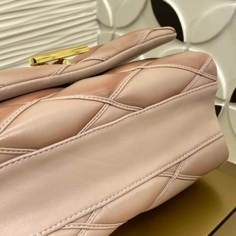 Mythick.ru Flap with Louis Vuitton GO-14 MM Bag Rosabella Pink