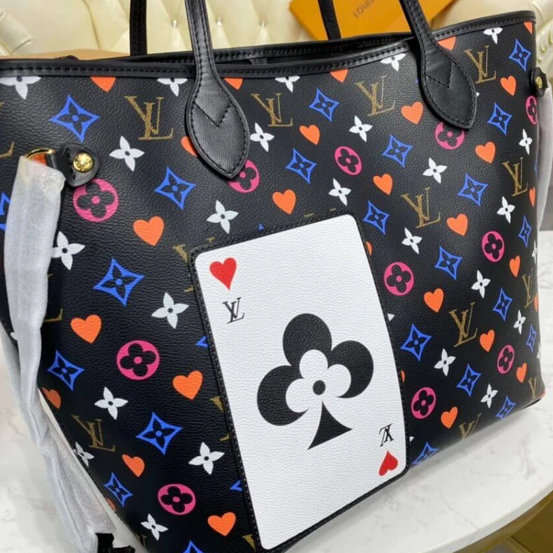 Replica bags Dring Louis Vuitton Game On Neverfull MM Black