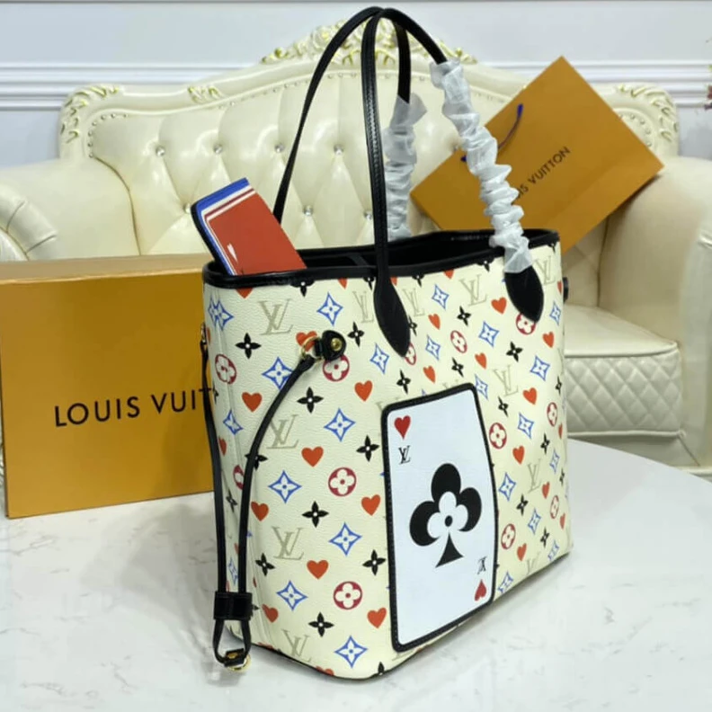 Replica bags lv Outside f Louis Vuitton Game On Neverfull MM White