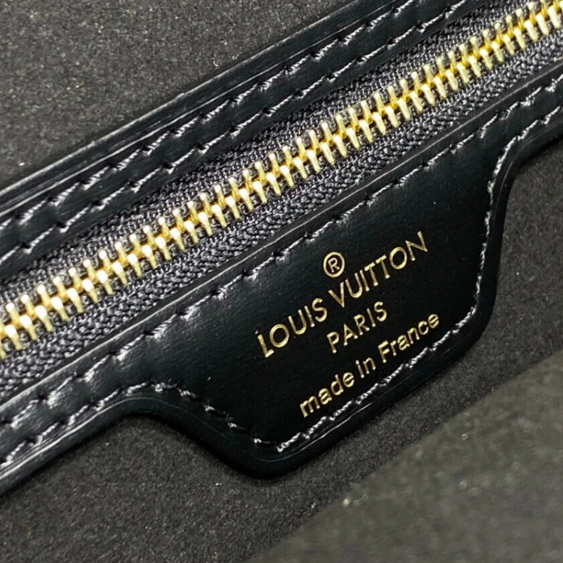 Replica bags lv Outside f Louis Vuitton Game On Neverfull MM White