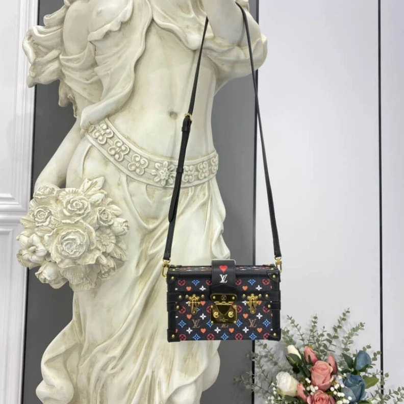 Lv belts replica Magnetic LV Game On Petite Malle