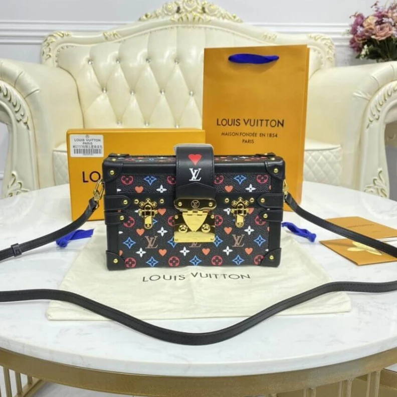 Lv belts replica Magnetic LV Game On Petite Malle