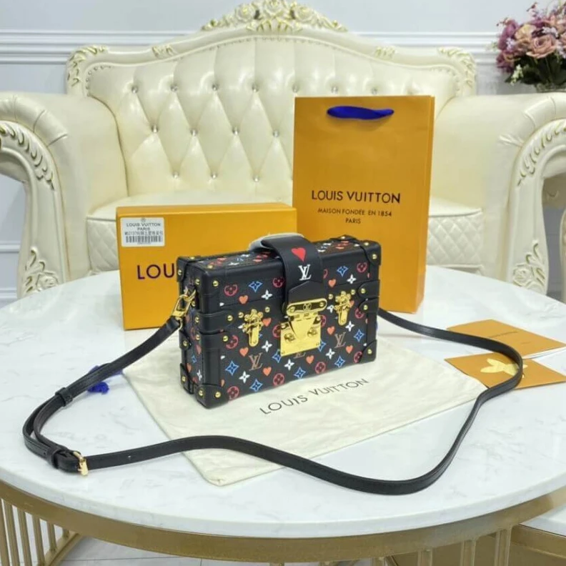 Lv belts replica Magnetic LV Game On Petite Malle