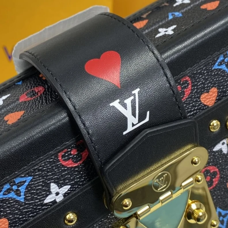Lv belts replica Magnetic LV Game On Petite Malle